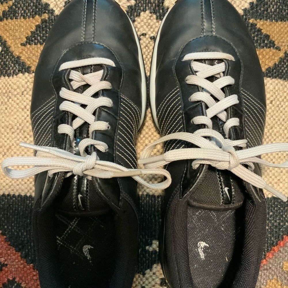 Nike black Athletic shoes size 7.5